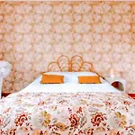 Holiday home Entre Provence-camargue, Belle Maison Avec Piscine *