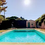 Holiday home Entre Provence-camargue, Belle Maison Avec Piscine Beaucaire (Gard)