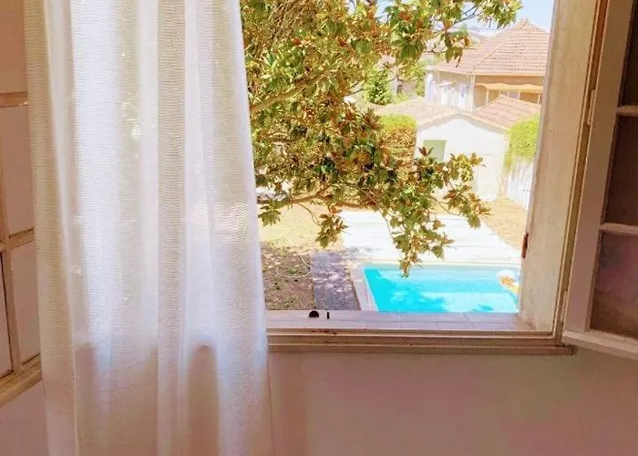 בית נופש Entre Provence-camargue, Belle Maison Avec Piscine