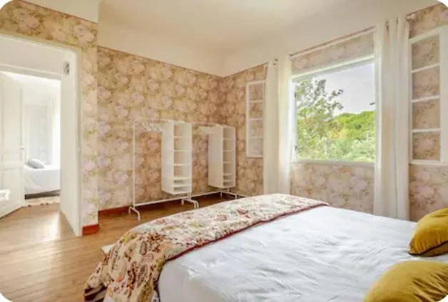Entre Provence-camargue, Belle Maison Avec Piscine * Beaucaire (Gard)