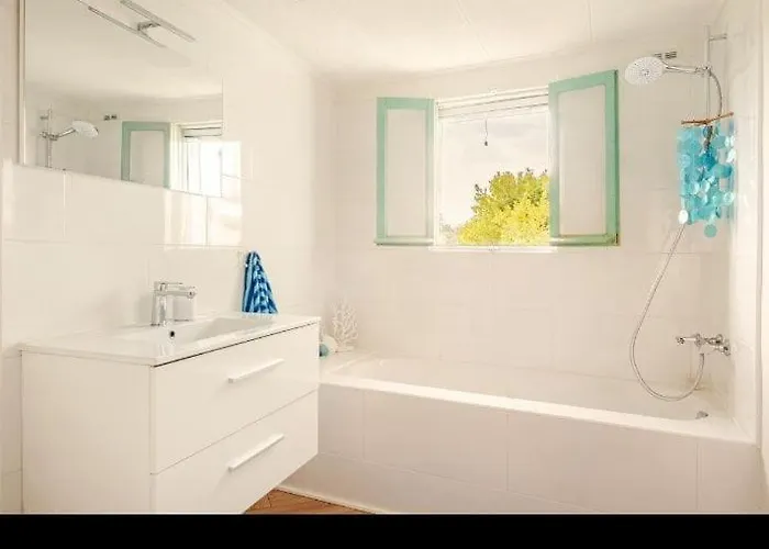 Entre Provence-camargue, Belle Maison Avec Piscine Beaucaire (Gard)